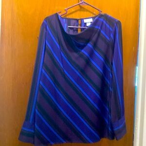 3/$15. Liz Claiborne long sleeved blouse size L